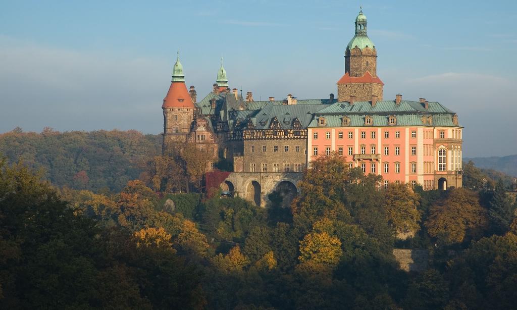 Apartamenty Podzamcze Валбжих Номер фото