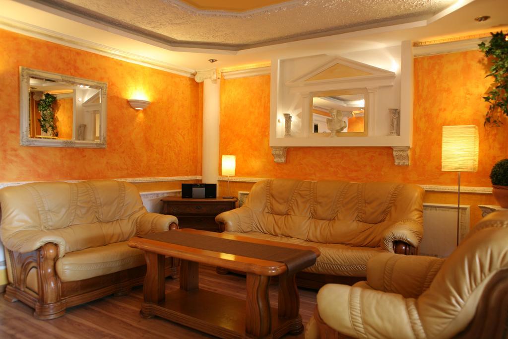Apartamenty Podzamcze Валбжих Номер фото